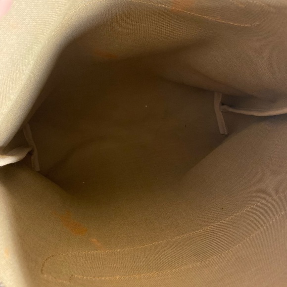 Gucci Coated Canvas Tote. Comes with certificate of authenticity! - Picture 8 of 8